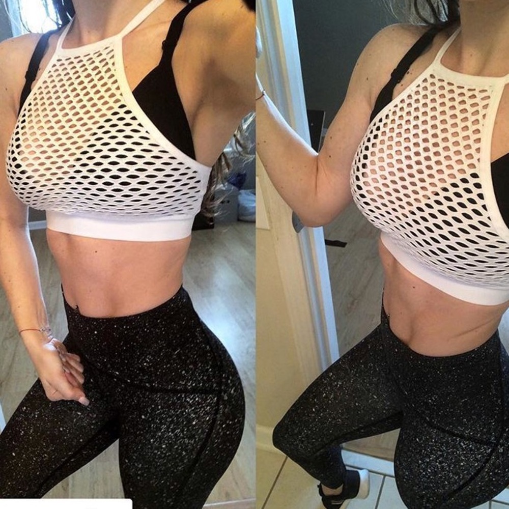 Sexy mesh sport bra with adjustable straps - Picture 3 of 3